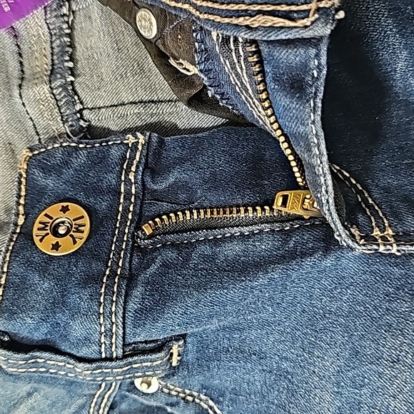 YMI Wannabettafit Girls Jeans Size 8 - Picture 5 of 7